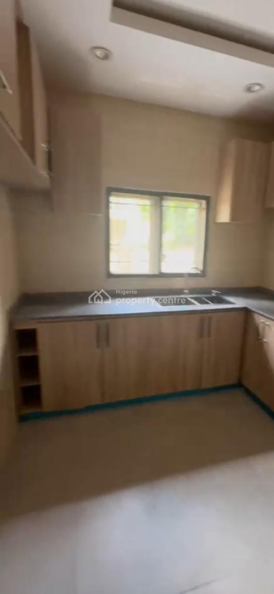 a Brand New Serviced & Spacious 3-bedroom Flat, Mabushi, Abuja, Flat / Apartment for Rent
