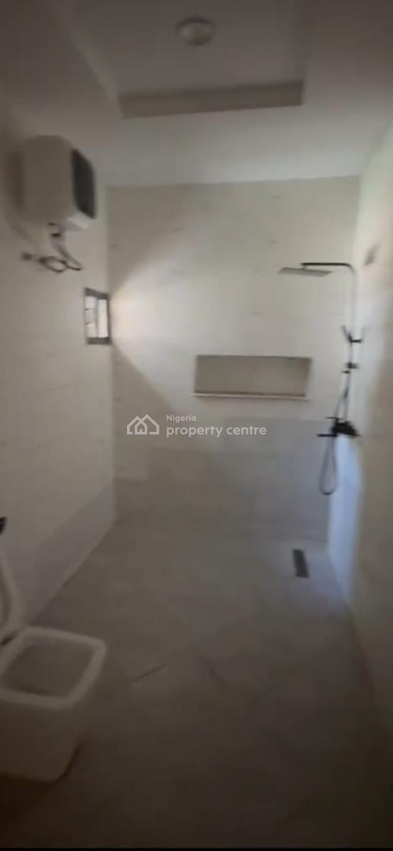 a Brand New Serviced & Spacious 3-bedroom Flat, Mabushi, Abuja, Flat / Apartment for Rent