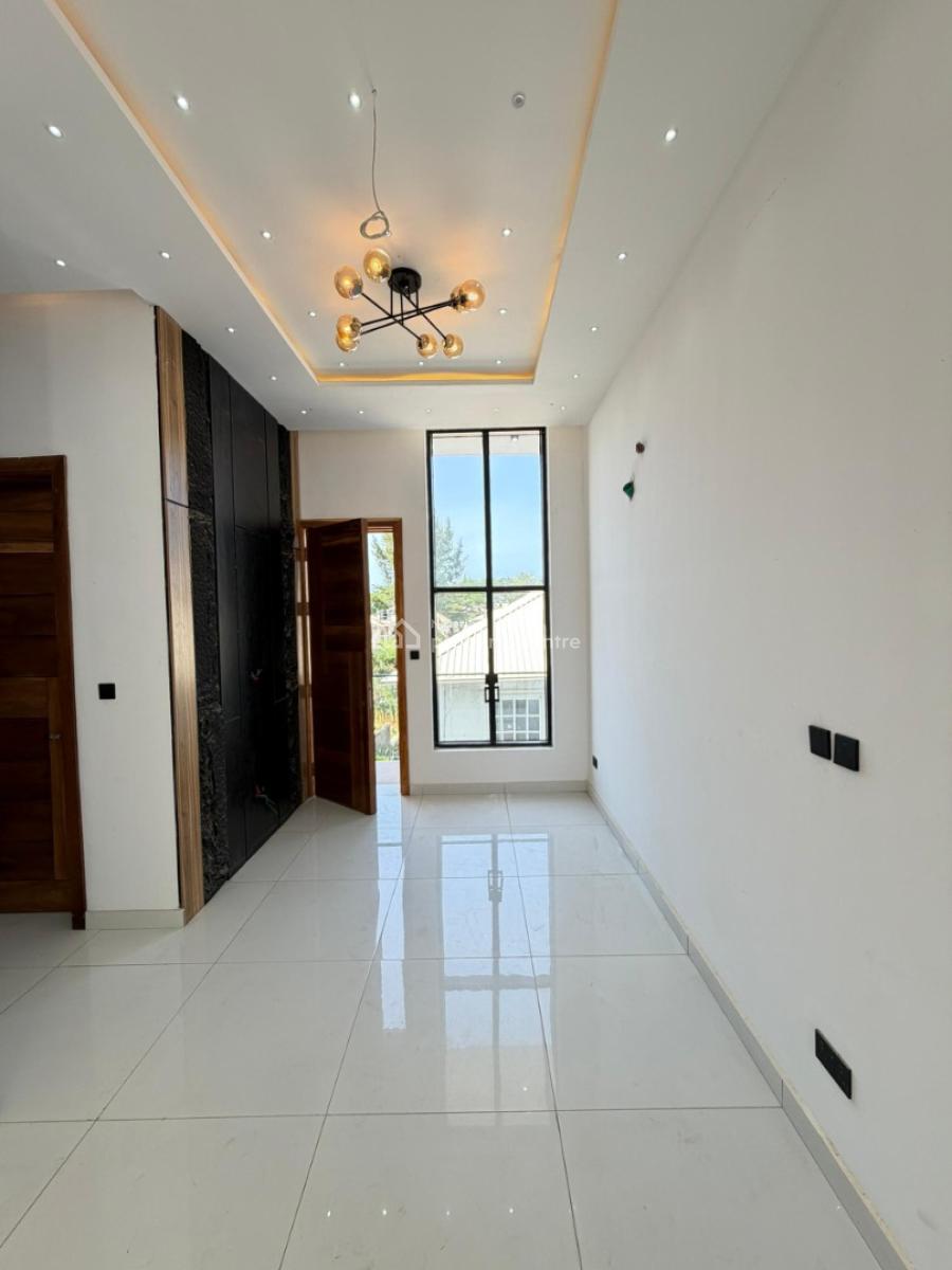 Luxury 5 B/r Detached House, Lekki, Lagos, Detached Duplex for Sale