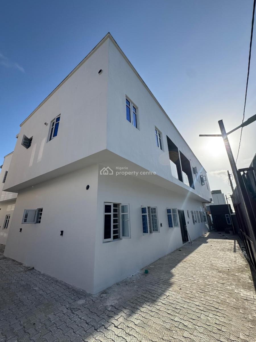 Newly Built 2bedroom, Ologolo, Ologolo, Lekki, Lagos, Flat / Apartment for Rent