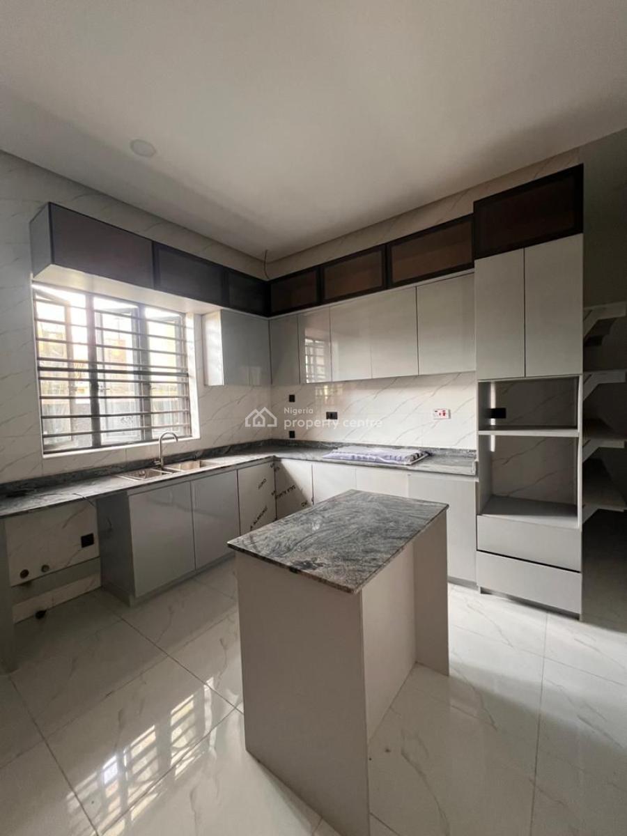Luxury 5 Bedroom Detached Located in a Prime and Secure Environment, Luxury 5 Bedroom Detached Located in a Prime and Secure Environment, Vgc, Lekki, Lagos, Detached Duplex for Sale