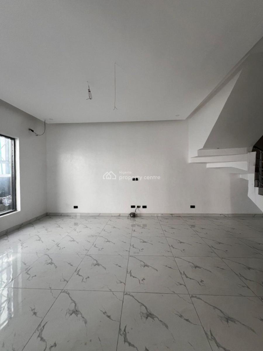 Luxury 4 Bedroom Semi-detached in a Prime and Secure Environment, Luxury 4 Bedroom Semi-detached in a Prime and Secure Environment, Vgc, Lekki, Lagos, Semi-detached Duplex for Sale