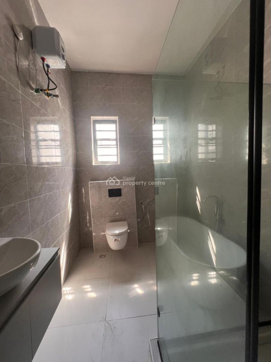 Luxury 4 Bedroom Semi-detached in a Prime and Secure Environment, Luxury 4 Bedroom Semi-detached in a Prime and Secure Environment, Vgc, Lekki, Lagos, Semi-detached Duplex for Sale