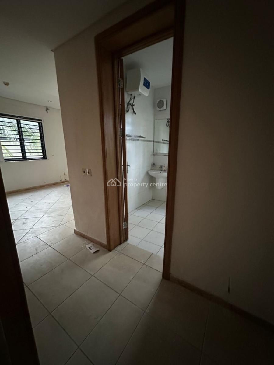 2 Bedroom Apartment in Banana Island, Banana Island, Banana Island, Ikoyi, Lagos, Flat / Apartment for Rent