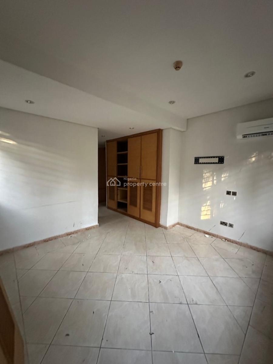 2 Bedroom Apartment in Banana Island, Banana Island, Banana Island, Ikoyi, Lagos, Flat / Apartment for Rent