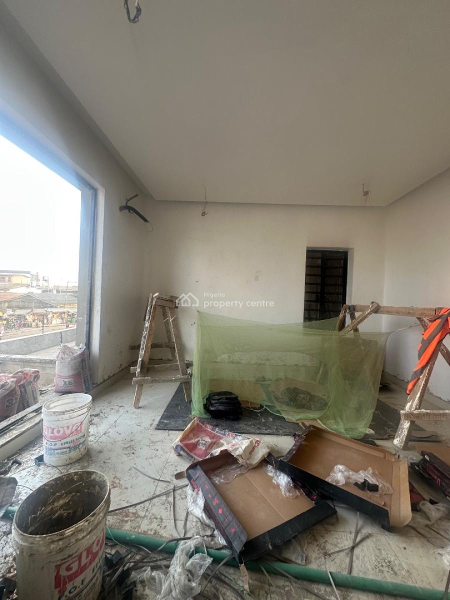 One Bedroom Apartment Suitable for Investment, Aguda,surulere,lagos, Aguda, Surulere, Lagos, Block of Flats for Sale