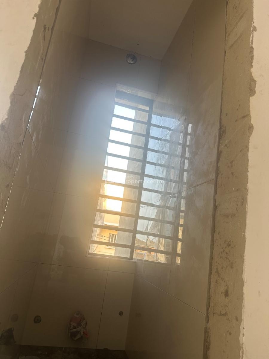One Bedroom Apartment Suitable for Investment, Aguda,surulere,lagos, Aguda, Surulere, Lagos, Block of Flats for Sale