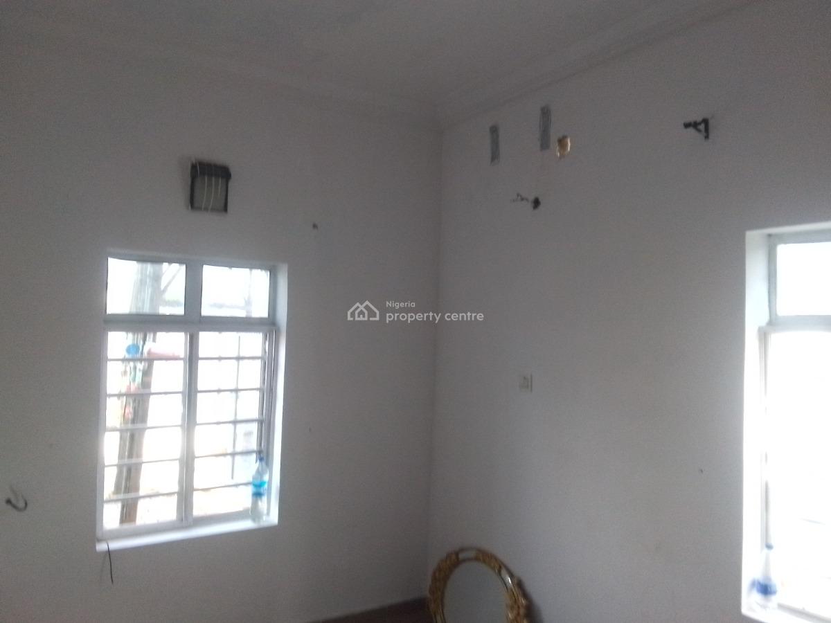 Spacious Luxury 2 Bedroom Flat with Excellent Features, Newtown Estate Rd, Ogombo, Ajah, Lagos, Flat / Apartment for Rent