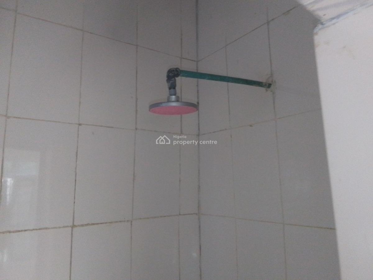 Spacious Luxury 2 Bedroom Flat with Excellent Features, Newtown Estate Rd, Ogombo, Ajah, Lagos, Flat / Apartment for Rent