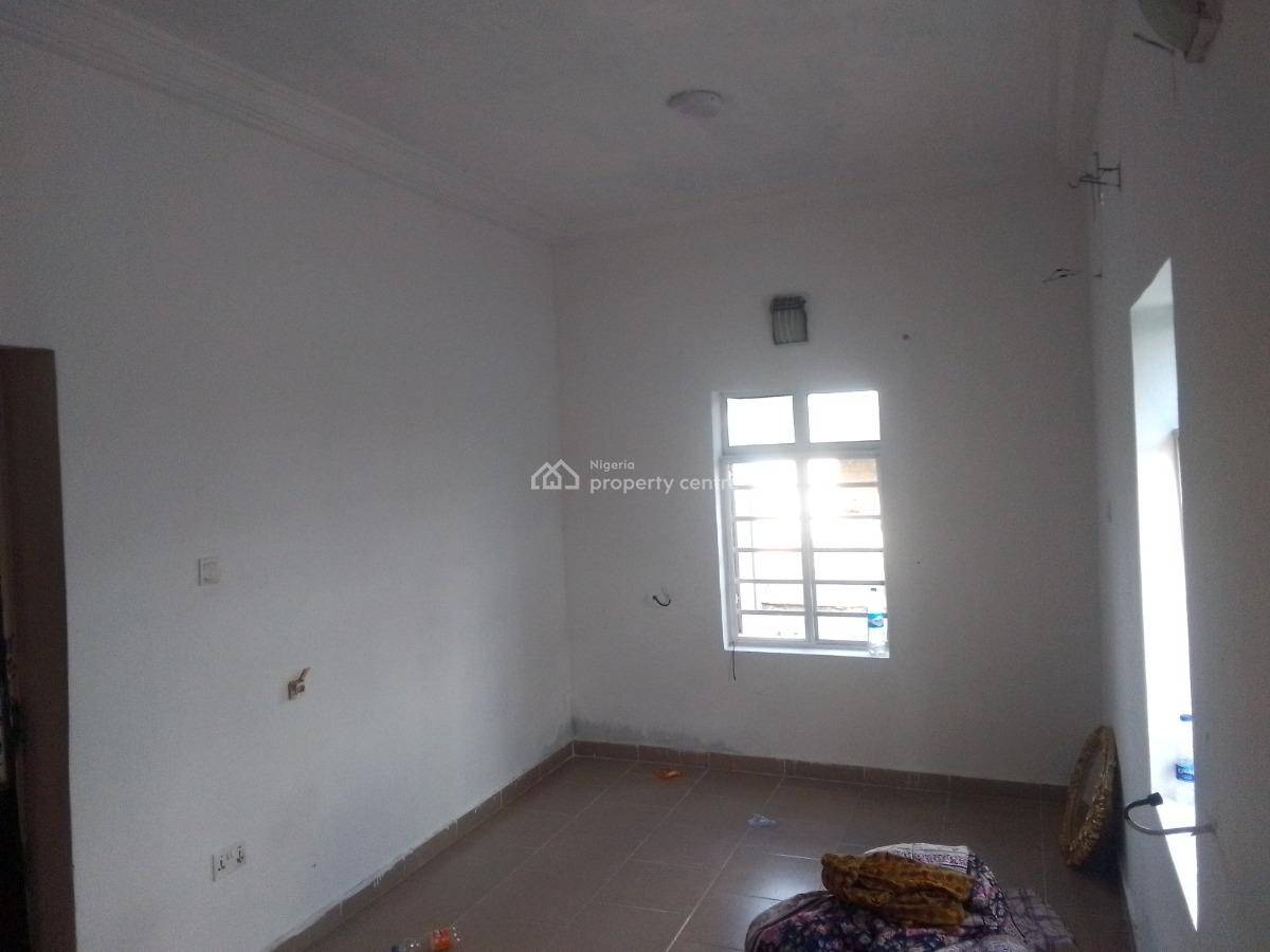 Spacious Luxury 2 Bedroom Flat with Excellent Features, Newtown Estate Rd, Ogombo, Ajah, Lagos, Flat / Apartment for Rent