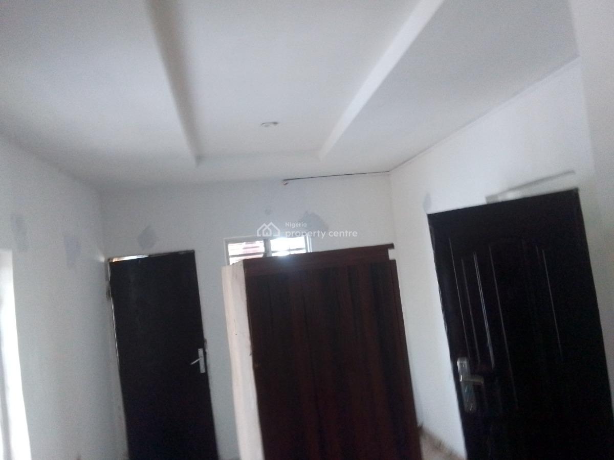 Spacious Luxury 2 Bedroom Flat with Excellent Features, Newtown Estate Rd, Ogombo, Ajah, Lagos, Flat / Apartment for Rent