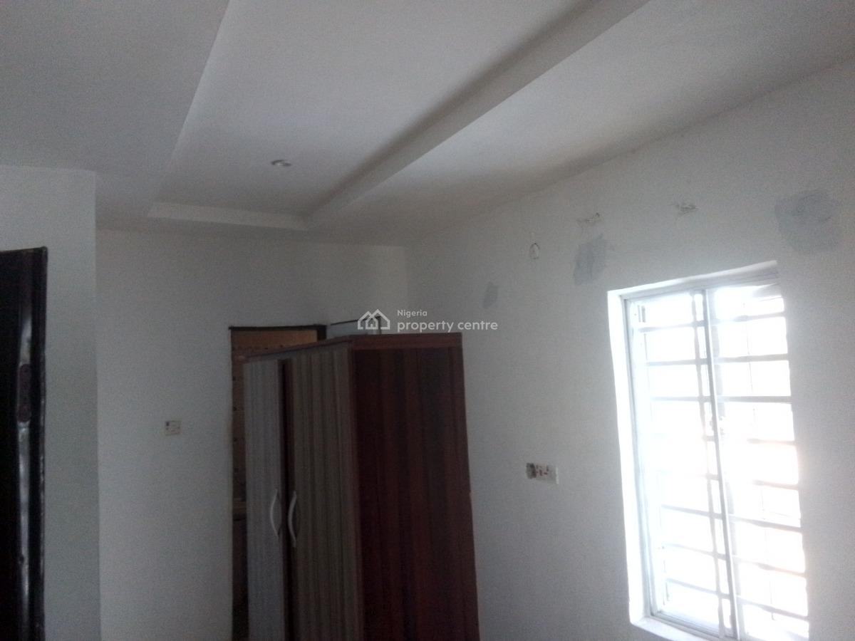 Spacious Luxury 2 Bedroom Flat with Excellent Features, Newtown Estate Rd, Ogombo, Ajah, Lagos, Flat / Apartment for Rent