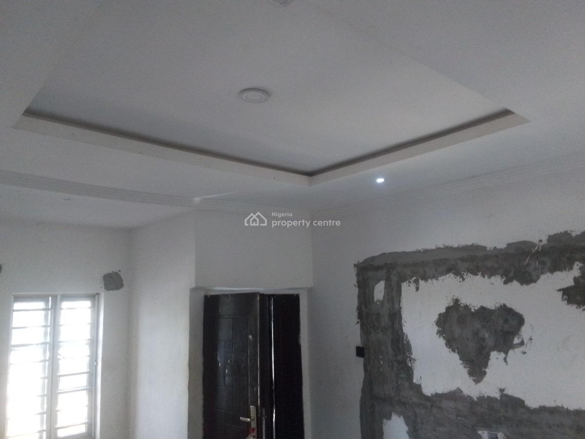 Spacious Luxury 2 Bedroom Flat with Excellent Features, Newtown Estate Rd, Ogombo, Ajah, Lagos, Flat / Apartment for Rent