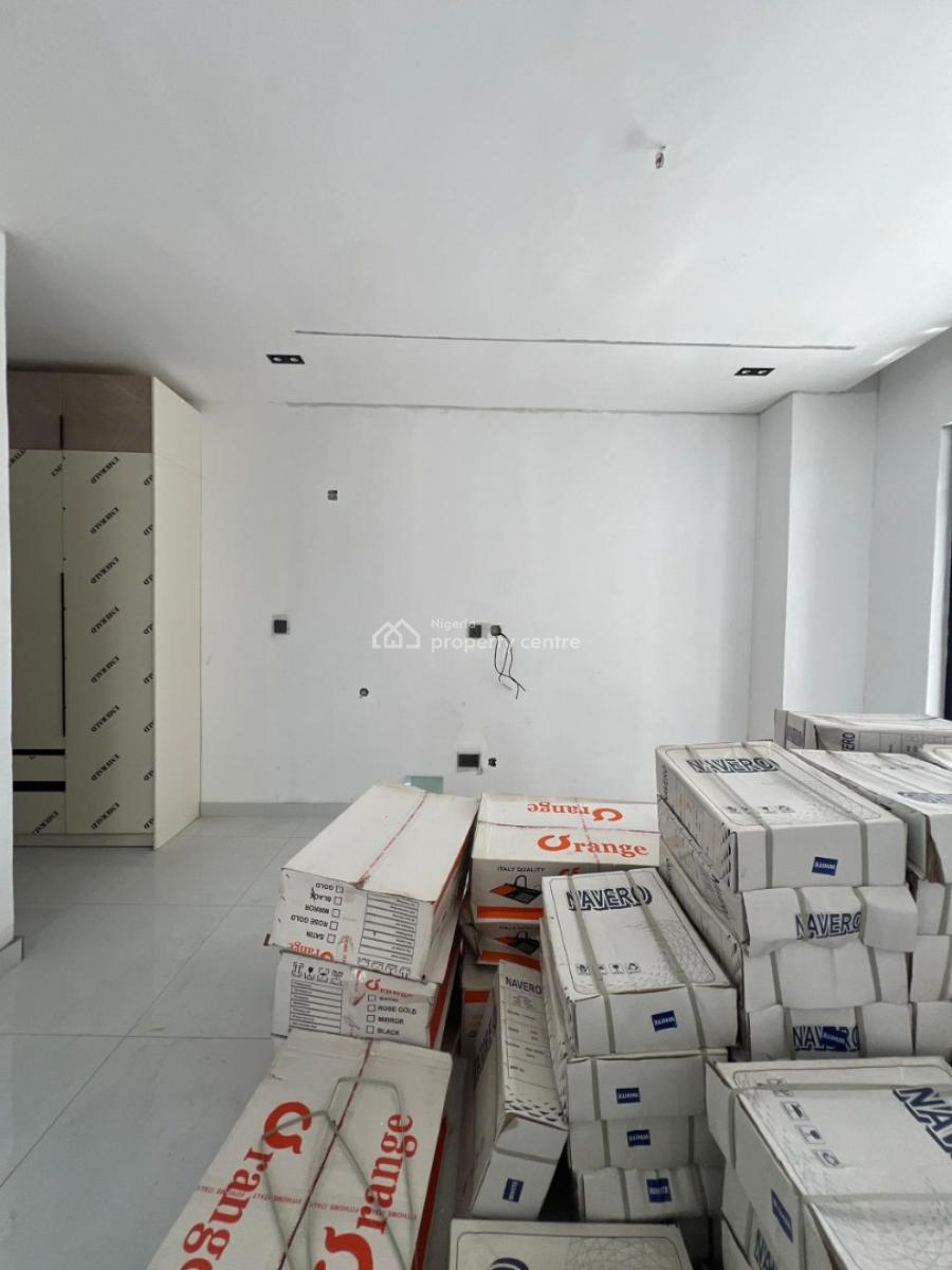 Magnificent 2 Bedroom Apartment, Swimming Pool, Gym, Elevator, Magnificent 2 Bedroom Apartment, Swimming Pool, Gym, Elevator, Lekki Phase 1, Lekki, Lagos, Flat / Apartment for Sale