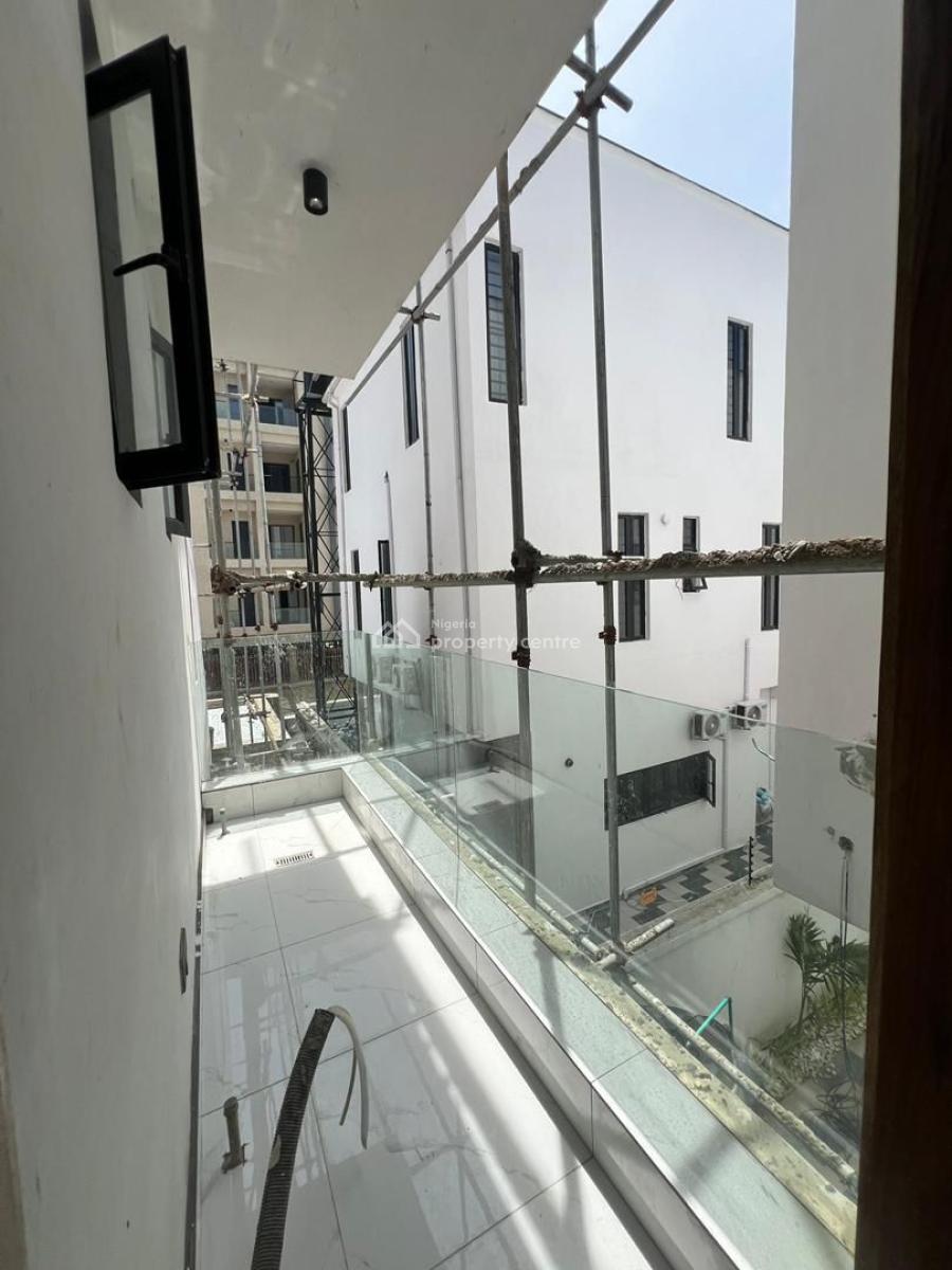 Magnificent 2 Bedroom Apartment, Swimming Pool, Gym, Elevator, Magnificent 2 Bedroom Apartment, Swimming Pool, Gym, Elevator, Lekki Phase 1, Lekki, Lagos, Flat / Apartment for Sale