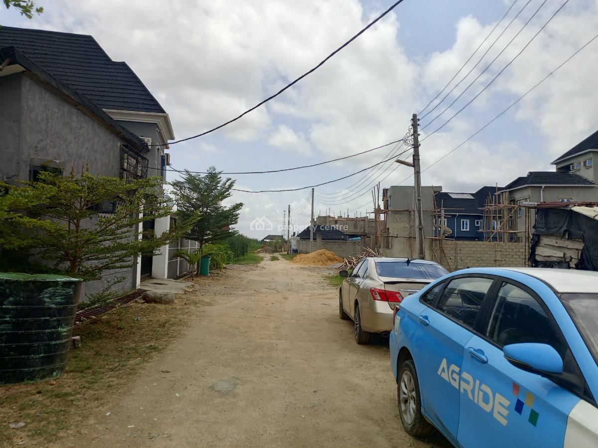724sqm of  Fenced Land, Silver Point Estate, Badore, Ajah, Lagos, Residential Land for Sale