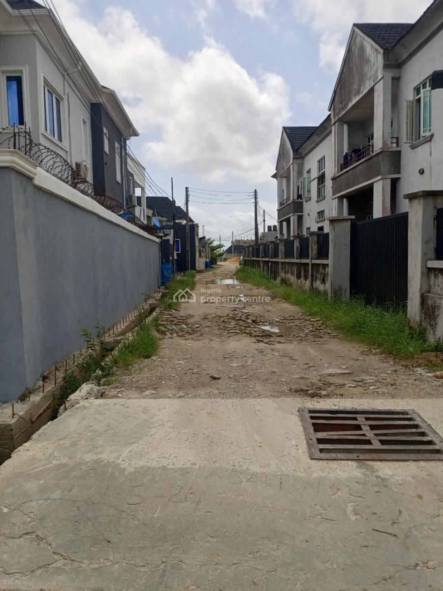 724sqm of  Fenced Land, Silver Point Estate, Badore, Ajah, Lagos, Residential Land for Sale