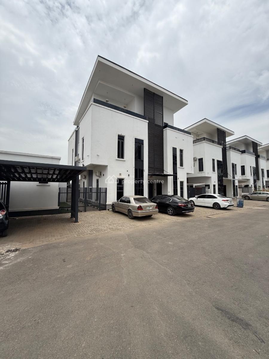 a Massive Contemporary Home with Parking for 7 Cars, Gilmore, Jahi, Abuja, Detached Duplex for Sale