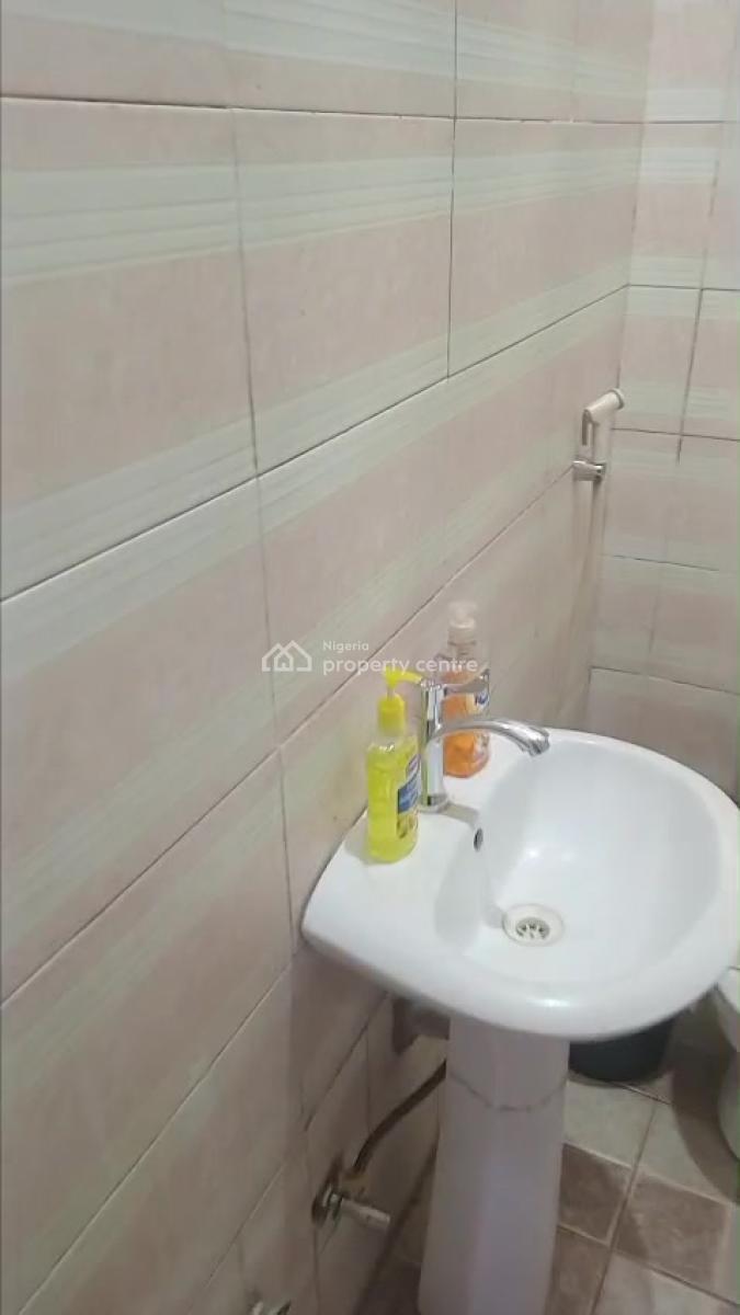 Cozy Fully Furnished Self-contained Studio Apartment -- Perfect, Guzape District, Abuja, Self Contain (single Rooms) for Rent