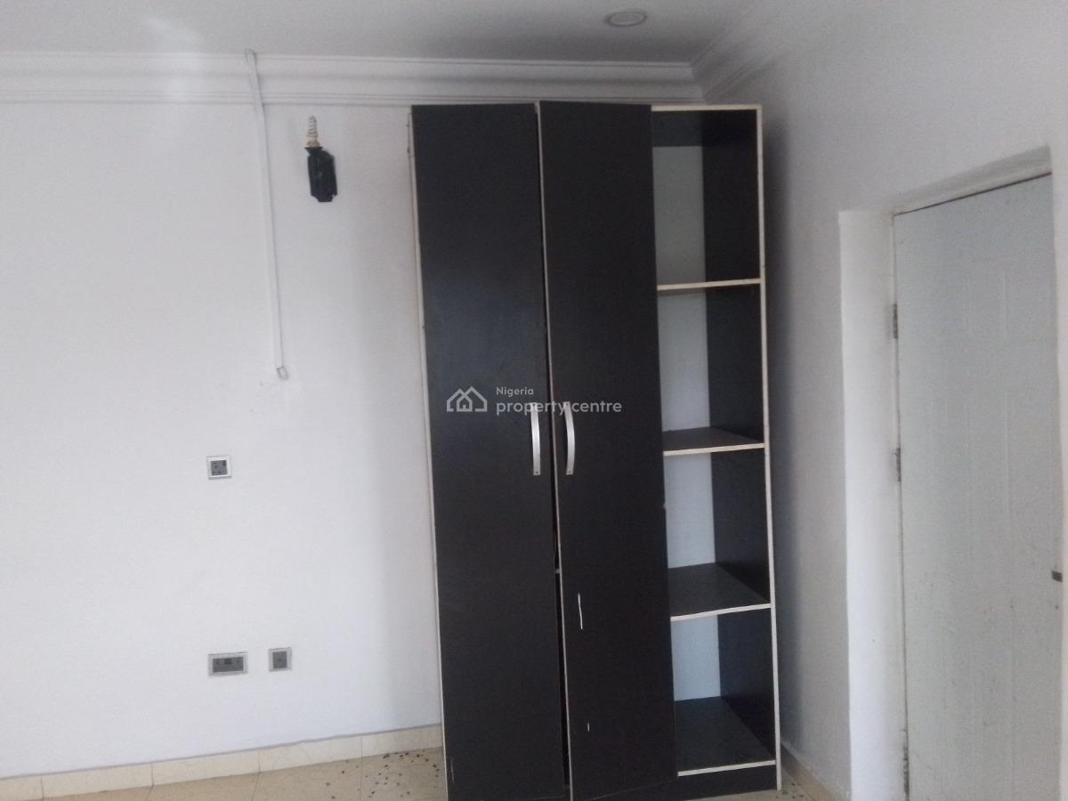 Spacious Luxury 2 Bedroom Flat with Excellent Features, Newtown Estate Rd, Ogombo, Ajah, Lagos, Flat / Apartment for Rent