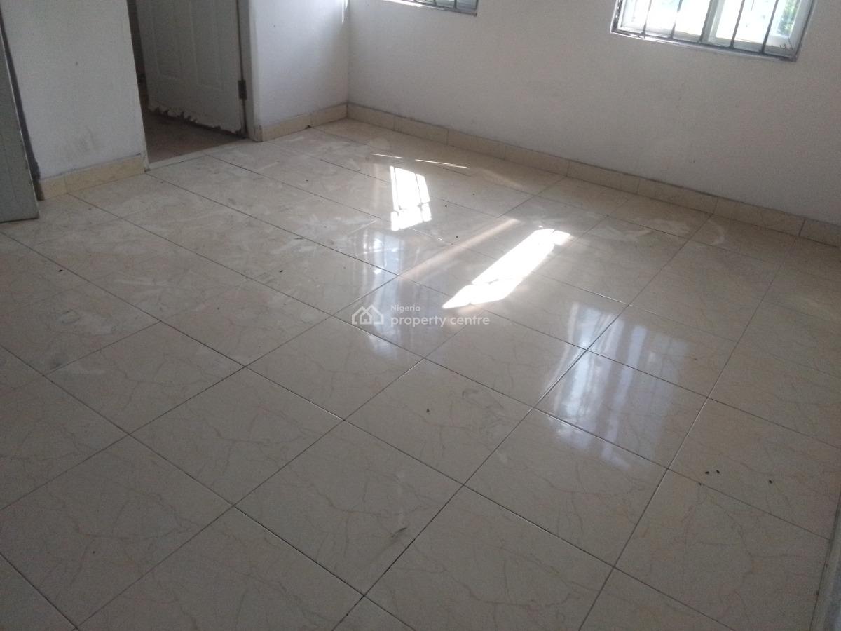 Spacious Luxury 2 Bedroom Flat with Excellent Features, Newtown Estate Rd, Ogombo, Ajah, Lagos, Flat / Apartment for Rent