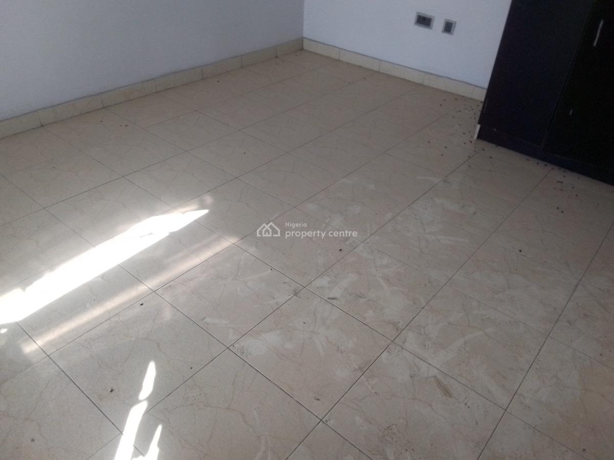 Spacious Luxury 2 Bedroom Flat with Excellent Features, Newtown Estate Rd, Ogombo, Ajah, Lagos, Flat / Apartment for Rent