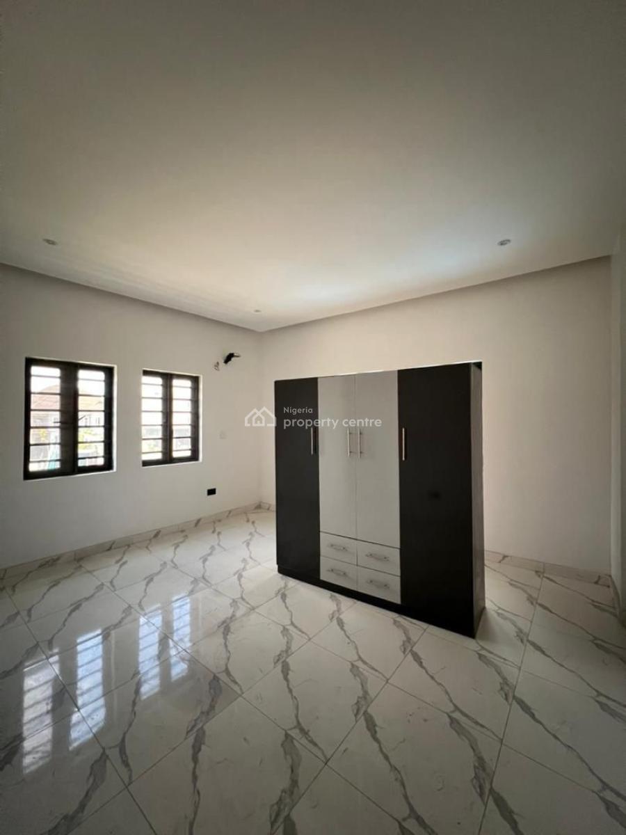 2 Bedroom Apartment + Pool, Lekki Scheme 2, Ajah, Lagos, Flat / Apartment for Rent