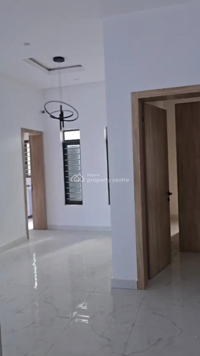 2bedroom Luxury Apartment, Abraham Adesanya, Sangotedo, Ajah, Lagos, Flat / Apartment for Sale
