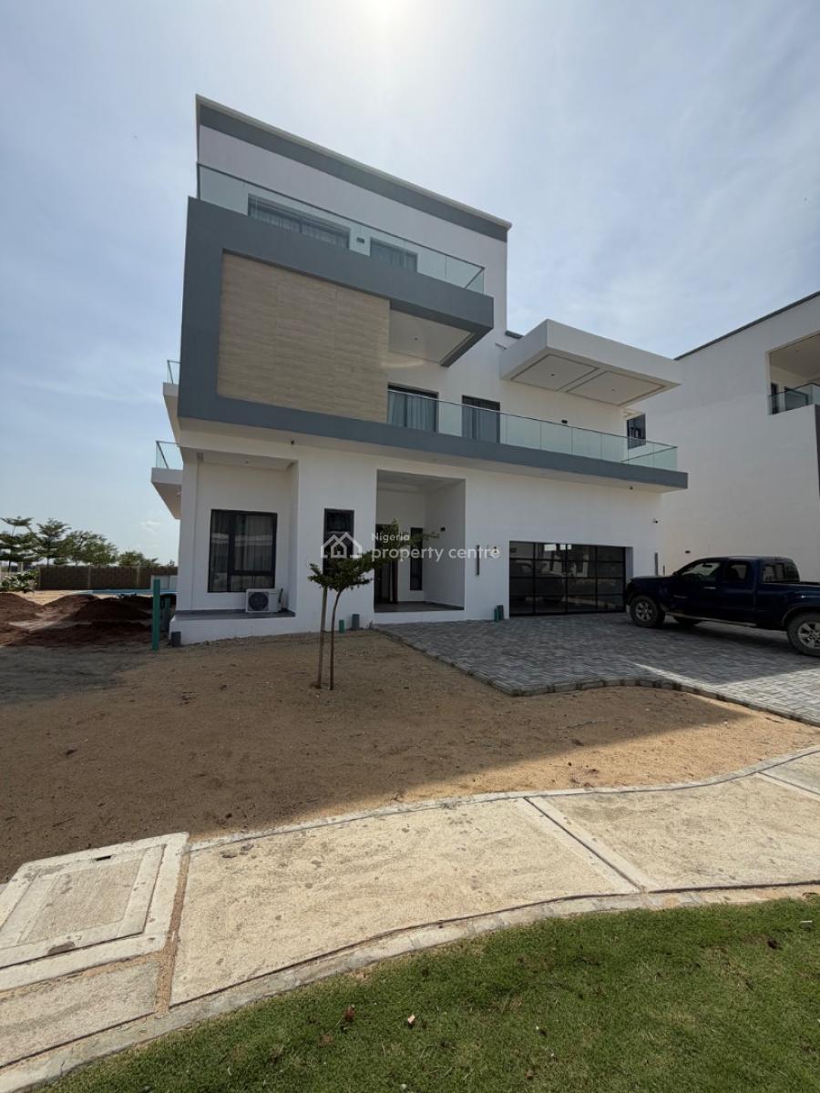 Spacious 5 Bedroom Fully Detached House with Pool, Chevron, Lekki, Lagos, Detached Duplex for Sale