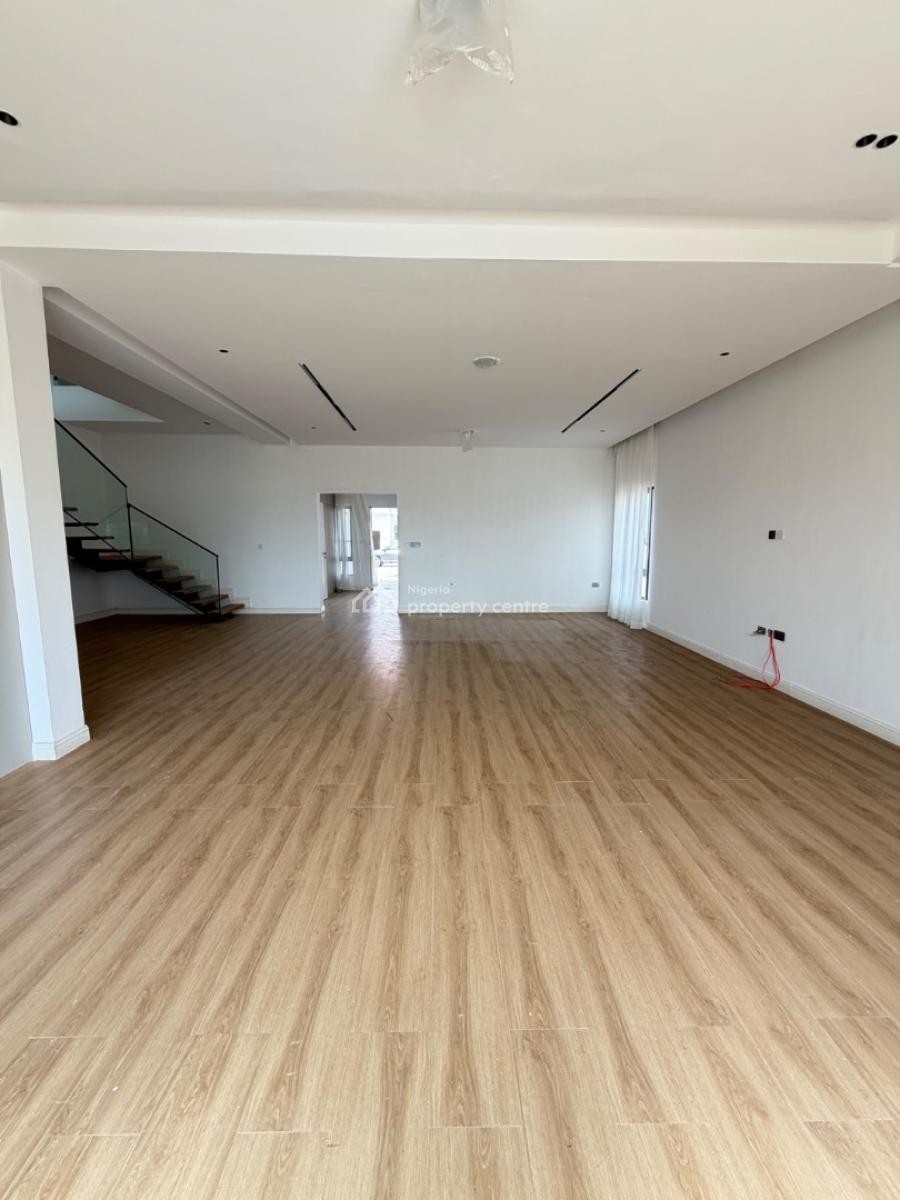 Spacious 5 Bedroom Fully Detached House with Pool, Chevron, Lekki, Lagos, Detached Duplex for Sale