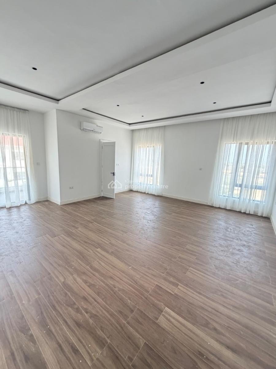 Spacious 5 Bedroom Fully Detached House with Pool, Chevron, Lekki, Lagos, Detached Duplex for Sale