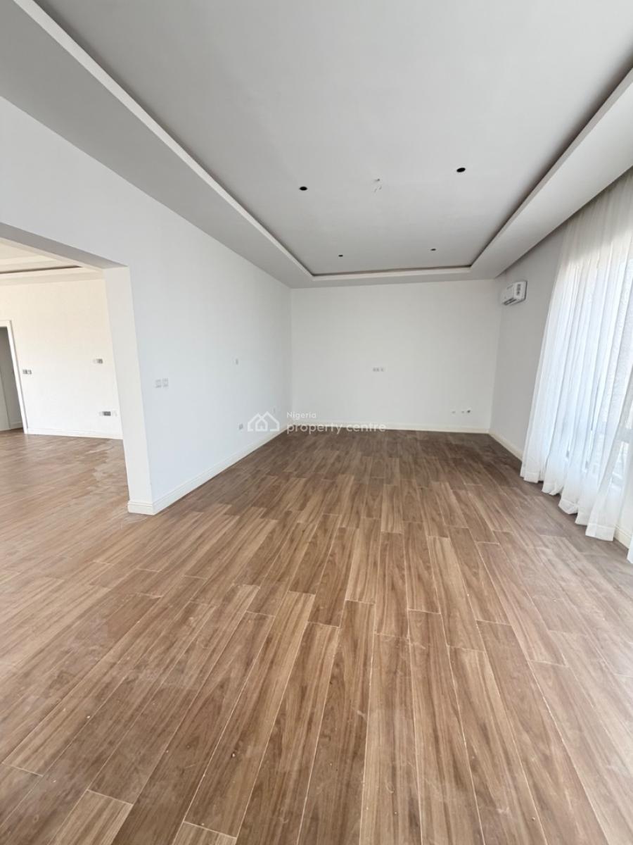 Spacious 5 Bedroom Fully Detached House with Pool, Chevron, Lekki, Lagos, Detached Duplex for Sale