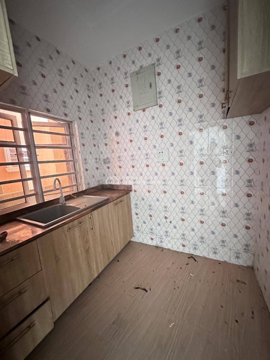 2 Bedroom Apartment, New Road Chevron, Lekki, Lagos, Flat / Apartment for Rent
