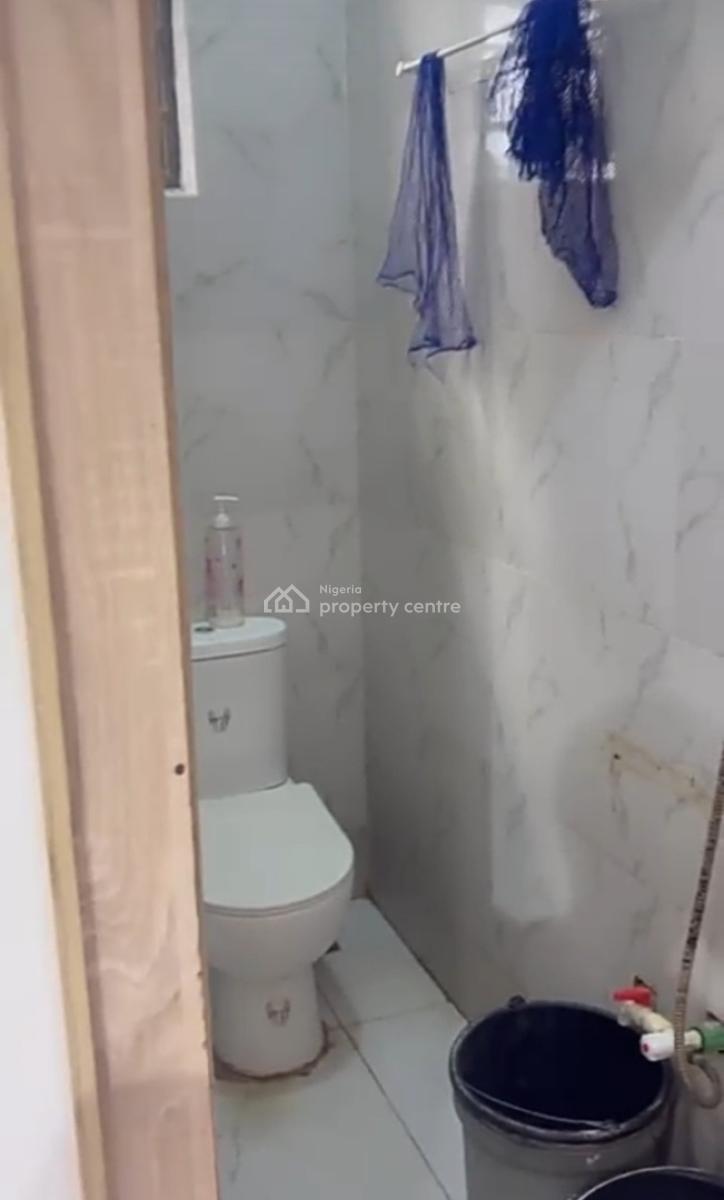 Spacious Downstairs Studio Apartment { Video}, Emcel Garden Estate Orchid Road, Lekki, Lagos, Self Contain (single Rooms) for Rent