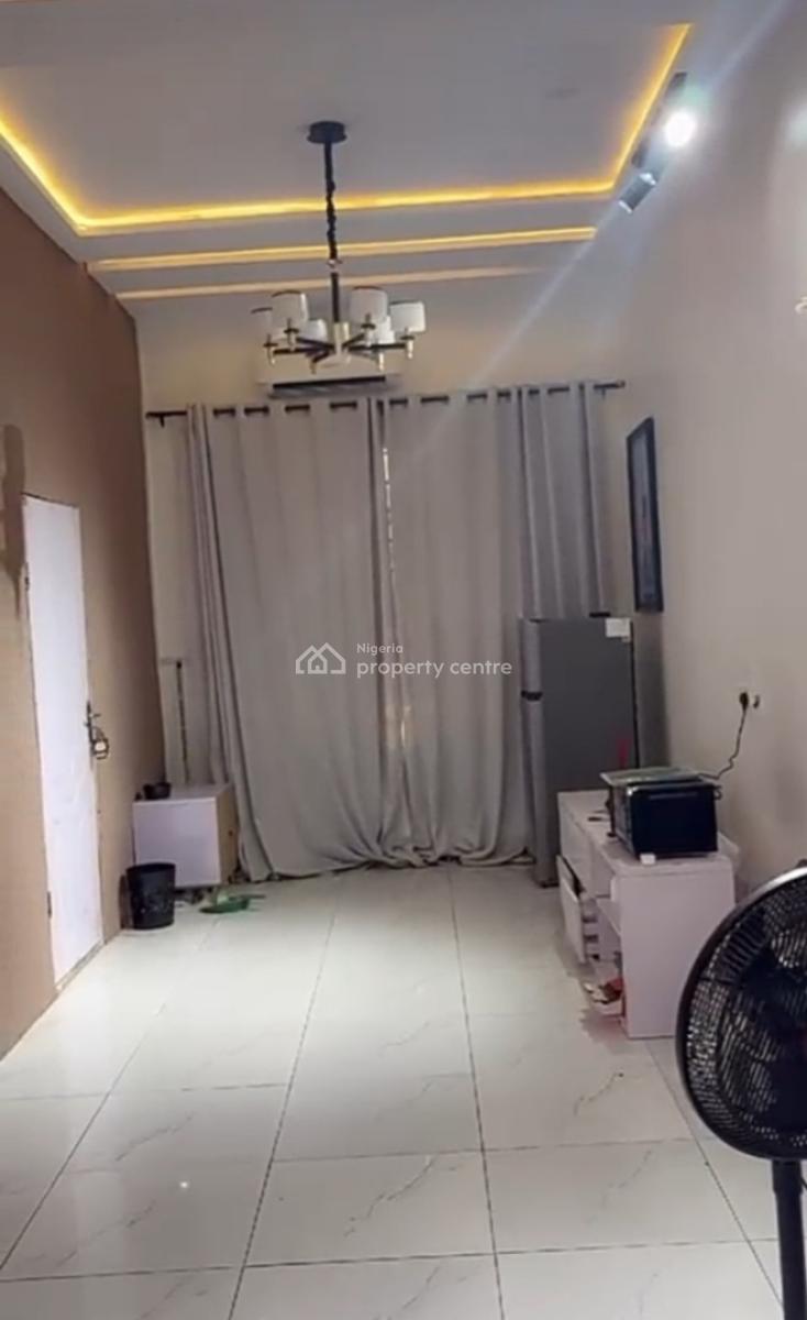 Spacious Downstairs Studio Apartment { Video}, Emcel Garden Estate Orchid Road, Lekki, Lagos, Self Contain (single Rooms) for Rent