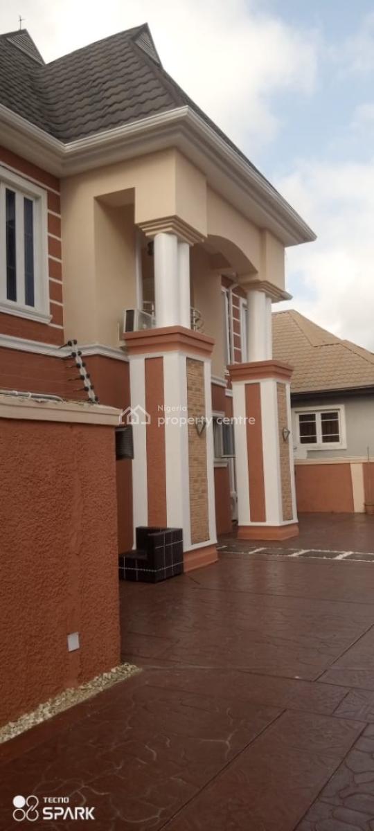 Relatively New and Tastefully Built 5 Bedroom Duplex with Bq, Gateway Zone Estate, Gra Phase 1, Magodo, Lagos, Detached Duplex for Sale
