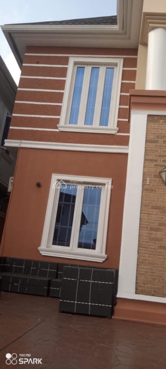 Relatively New and Tastefully Built 5 Bedroom Duplex with Bq, Gateway Zone Estate, Gra Phase 1, Magodo, Lagos, Detached Duplex for Sale