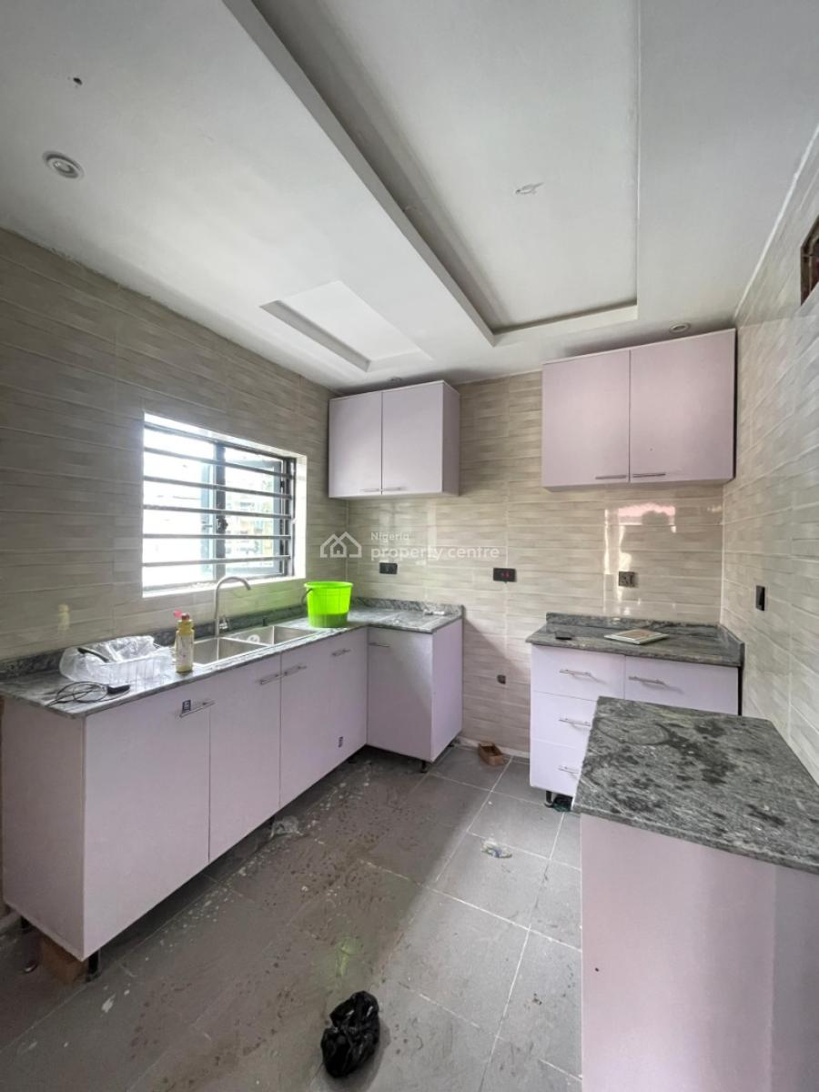 Furnished 2 Bedroom Apartment, Surulere, Lagos, Flat / Apartment for Sale