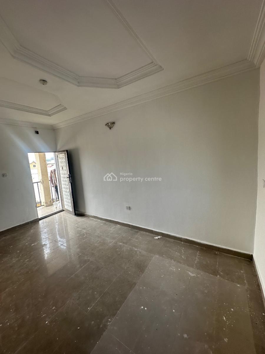 Pay & Park in Room Self Contain Apartment in a Decent Neighborhood, Phase 4 Not Far From Chicken Republic, Kubwa, Abuja, Self Contain (single Rooms) for Rent
