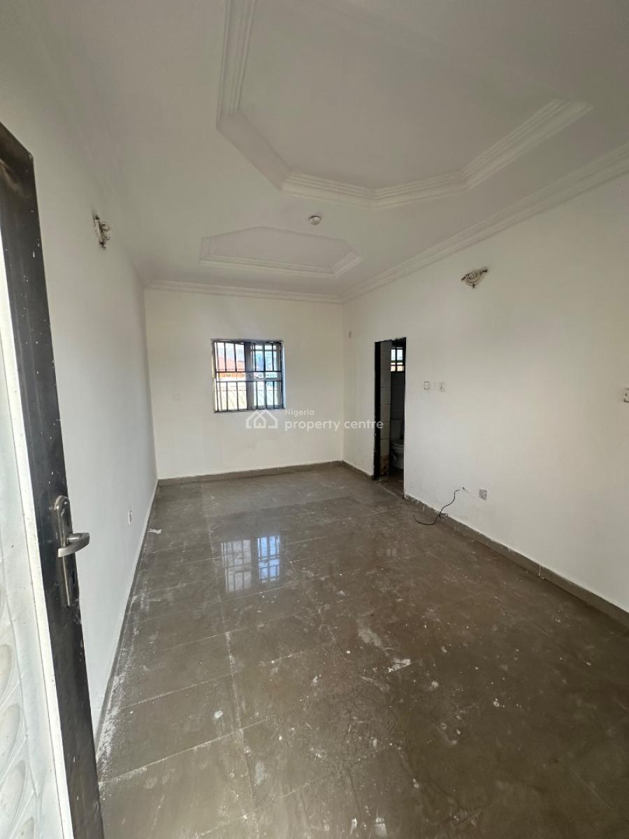 Pay & Park in Room Self Contain Apartment in a Decent Neighborhood, Phase 4 Not Far From Chicken Republic, Kubwa, Abuja, Self Contain (single Rooms) for Rent