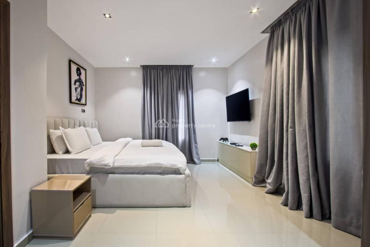 Experience Luxury Living in This Fully Furnished 3-bedroom Apartment, Old Ikoyi, Ikoyi, Lagos, Old Ikoyi, Ikoyi, Lagos, Flat / Apartment for Rent