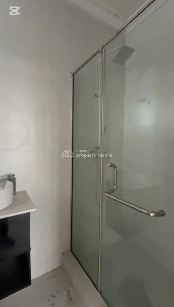 Spacious 2 Bedroom Flat in a Serviced Property, Off Awolowo, Ikoyi, Lagos, Flat / Apartment for Rent
