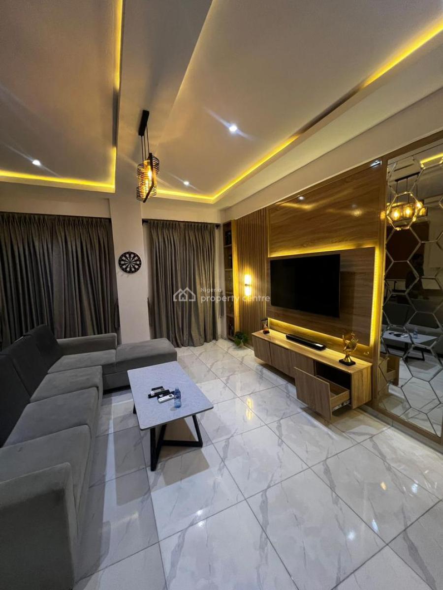 Fully Furnished 1 Bedroom Apartment ( Ground Floor), Freedom Way, Lekki Phase 1, Lekki, Lagos, Mini Flat (room and Parlour) for Sale