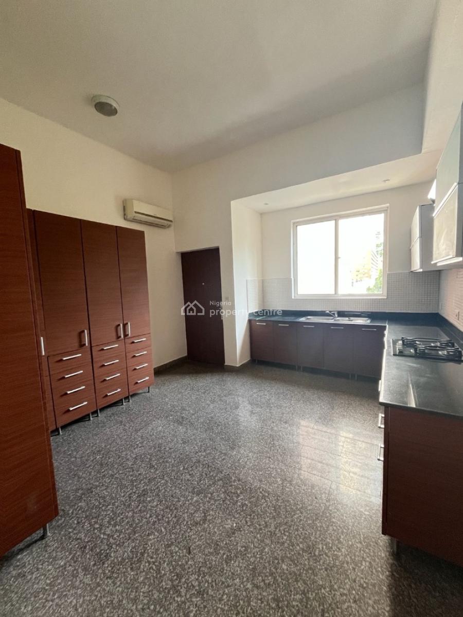 3 Bedroom Apartment with Bq, Ikoyi, Lagos, Flat / Apartment for Rent