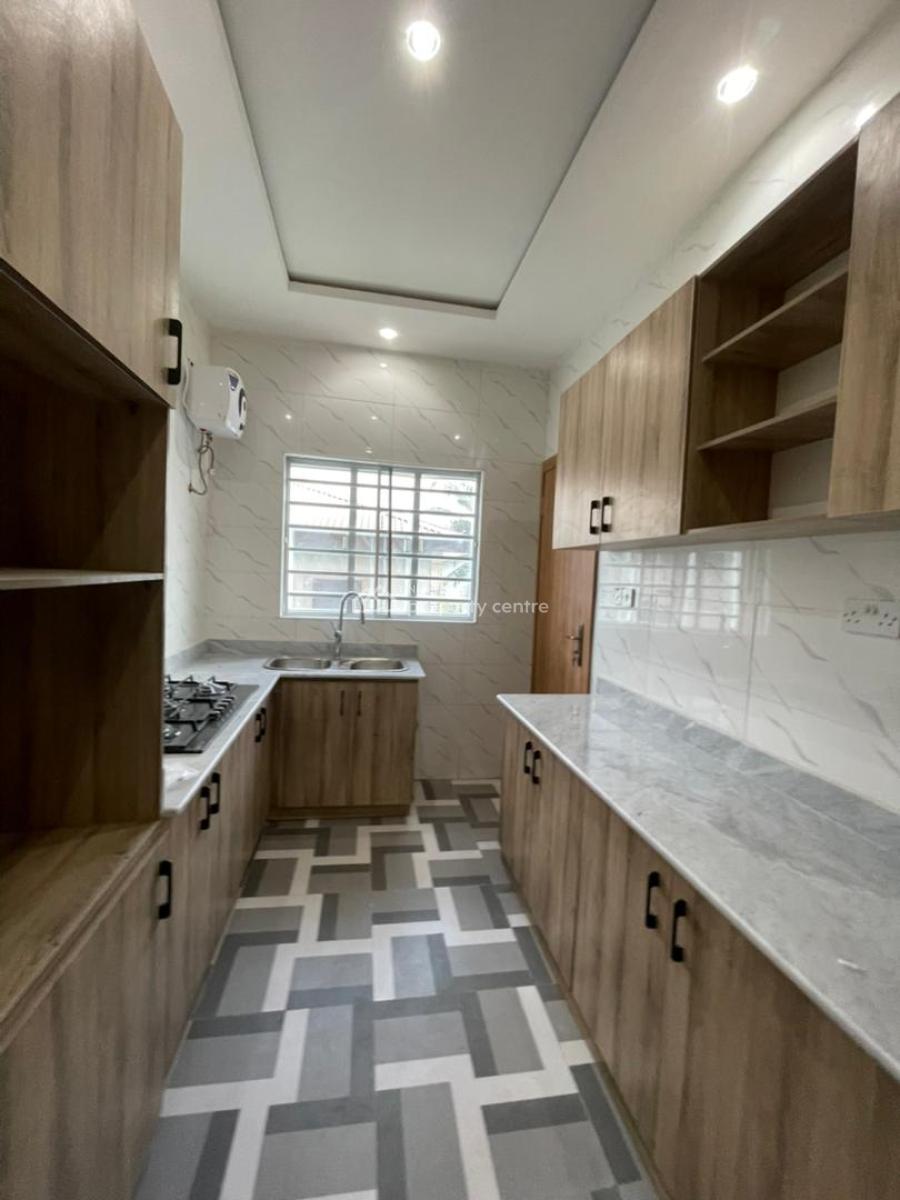 Brad New Service 3bedroom Apartment with Solar Inverter, Vgc, Lekki, Lagos, Vgc, Lekki, Lagos, Flat / Apartment for Rent