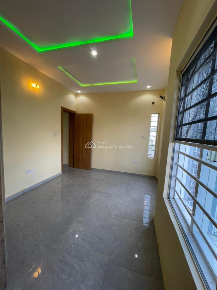 Brad New Service 3bedroom Apartment with Solar Inverter, Vgc, Lekki, Lagos, Vgc, Lekki, Lagos, Flat / Apartment for Rent