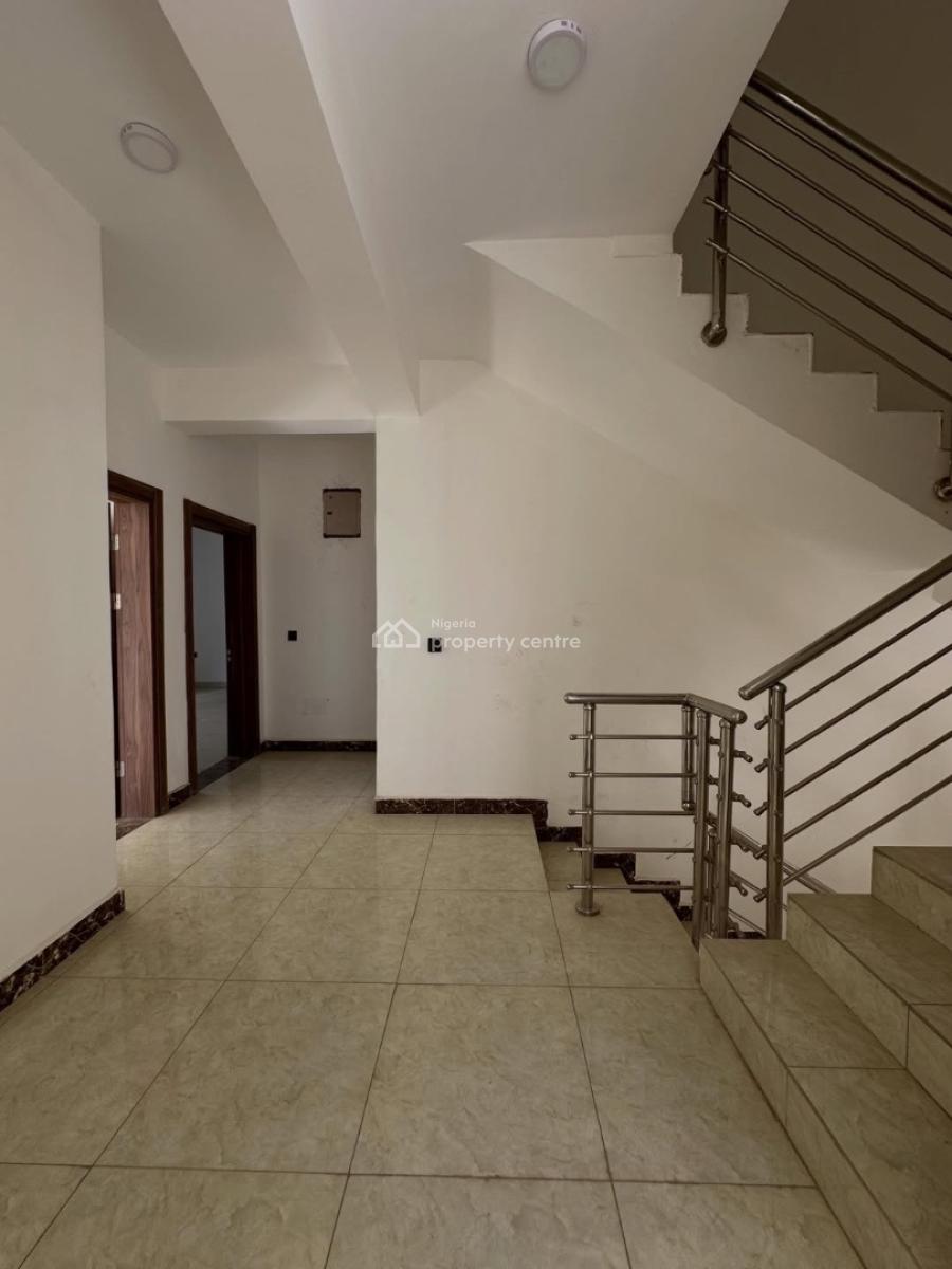 Spacious 5 Bedroom Semi Detached Duplex with a Bq, Mabushi, Abuja, Semi-detached Duplex for Sale