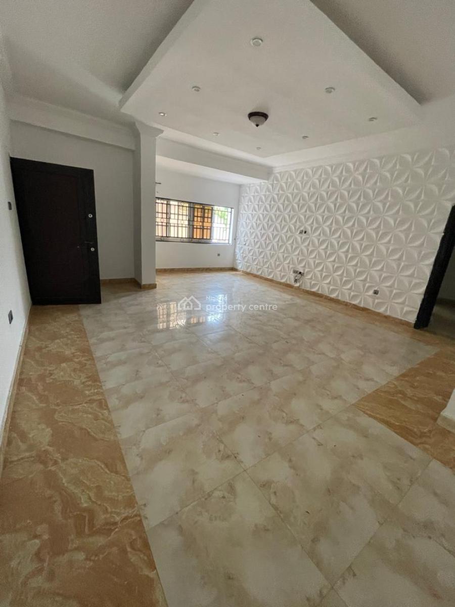 3 Bedroom Flat with Bq  17m Asking  Service Charge 2m Agency 10 L, Lekki Phase 1, Lekki, Lagos, Flat / Apartment for Rent