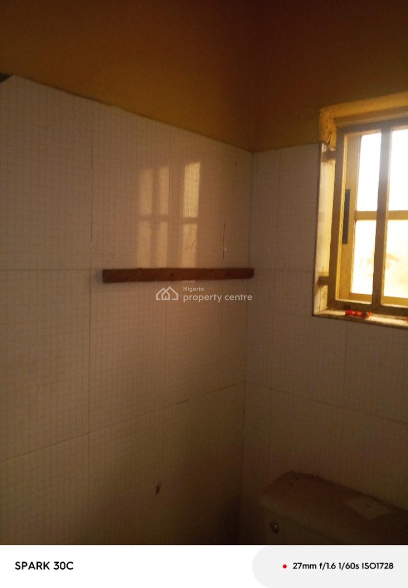 Clean 2 Bedroom Apartment, Badore, Ajah, Lagos, Flat / Apartment for Rent