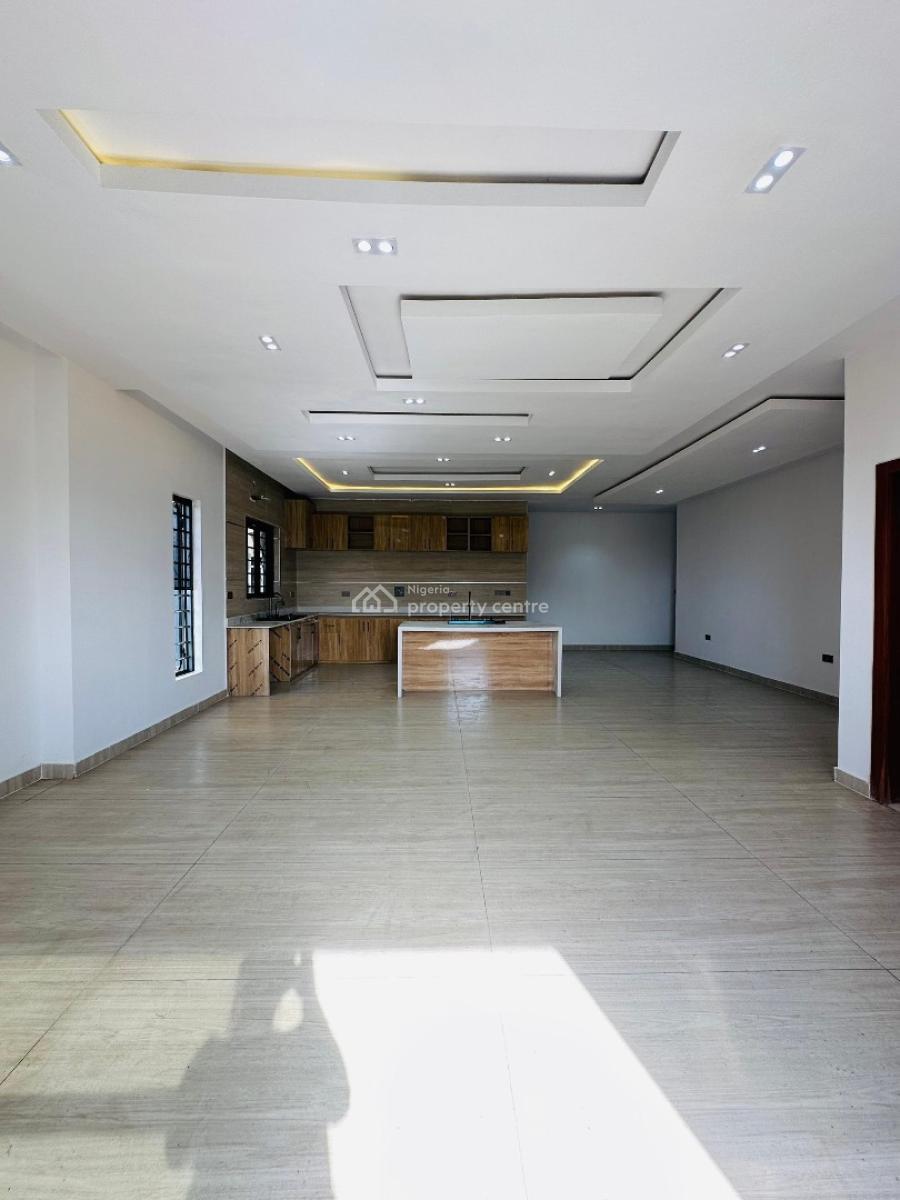 Very Spacious 2 Bedroom Apartment, New Road Chevron ,lekki, Lekki, Lagos, Flat / Apartment for Rent